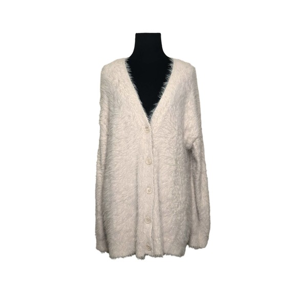 Velvet by Graham & Spencer beige fuzzy button oversize cardigan sweater size XS - Picture 9 of 10